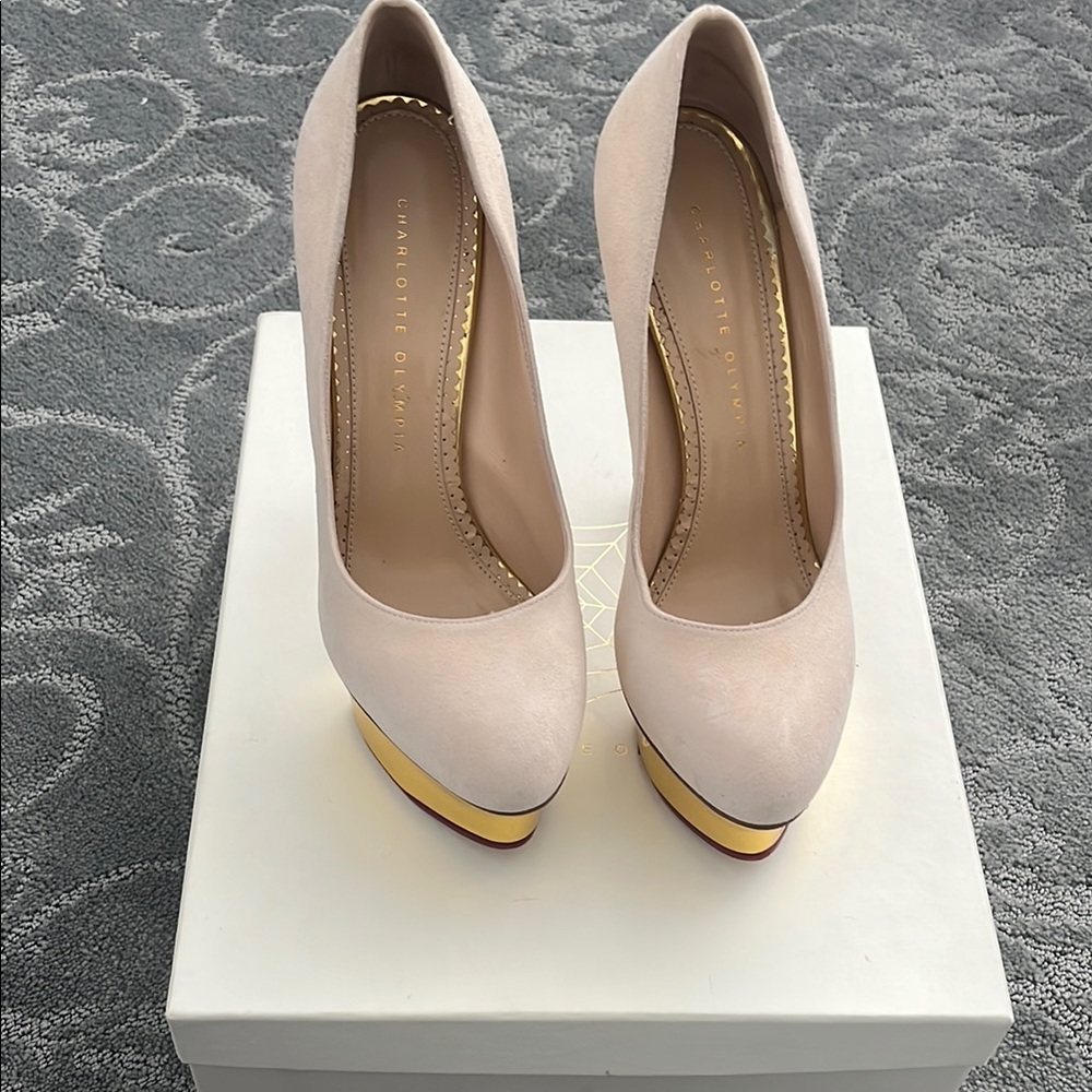 Elegant Nude and Gold High Heel Pumps